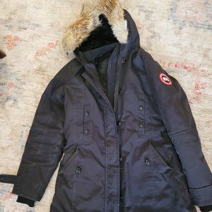 Canada Goose Kensington Parka - Medium